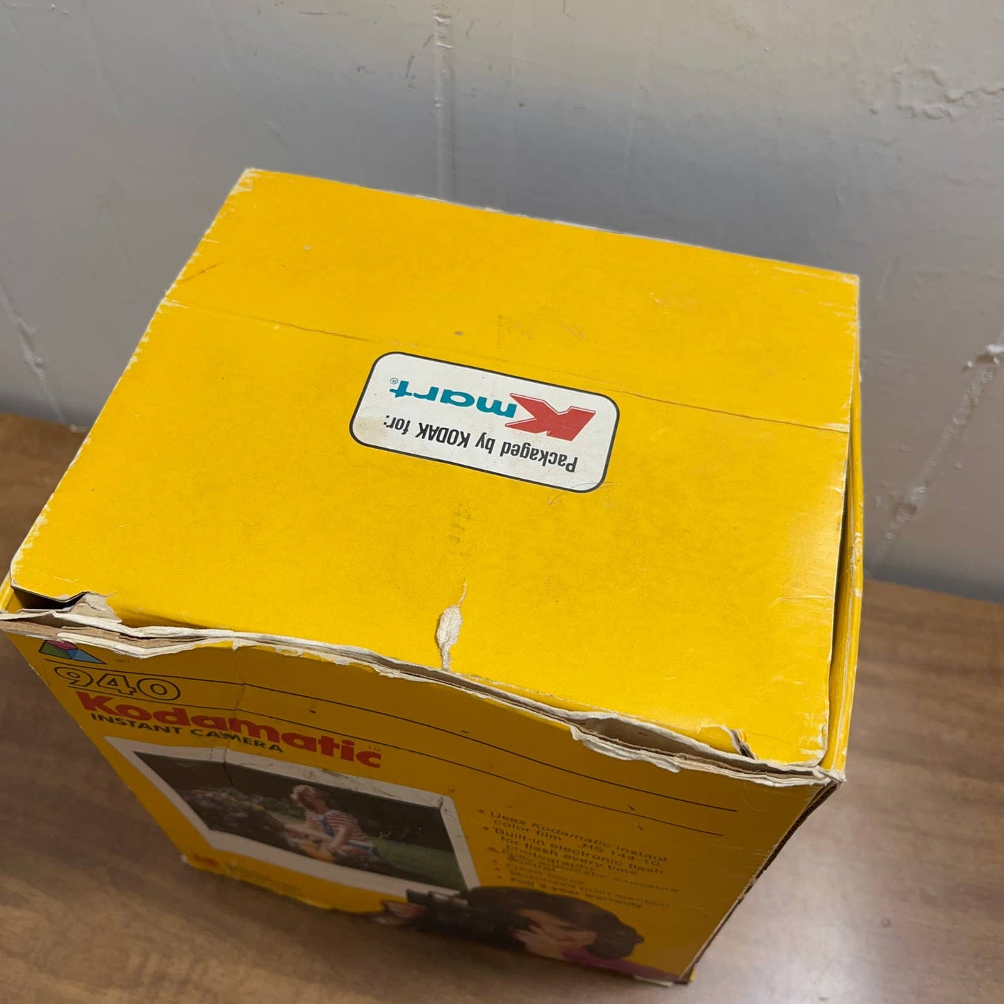 Vintage Kodak Kodamatic 940 w/ ORIGINAL BOX Instant Camera Polaroid TG9