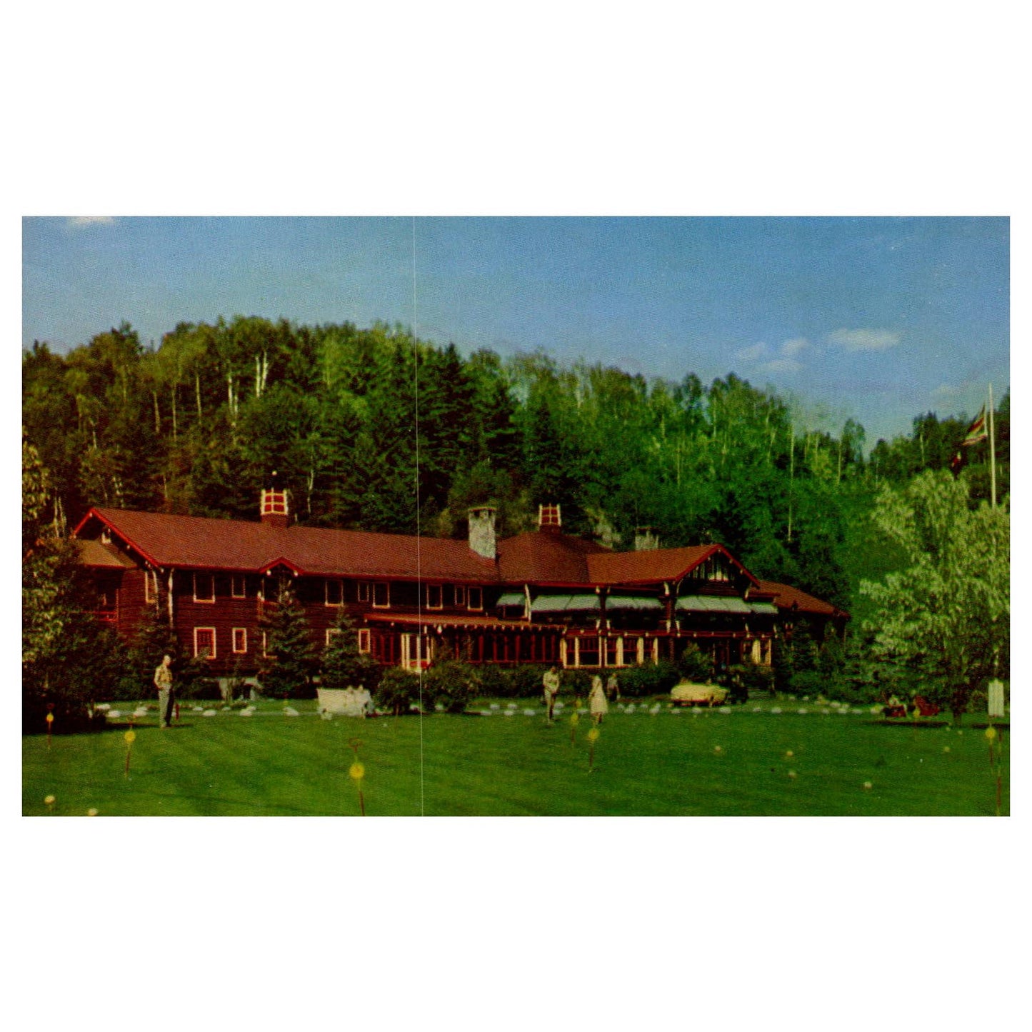 Vintage Postcard - The Alpine Inn at Ste. Marguerite Laurentians Quebec TJ6-1