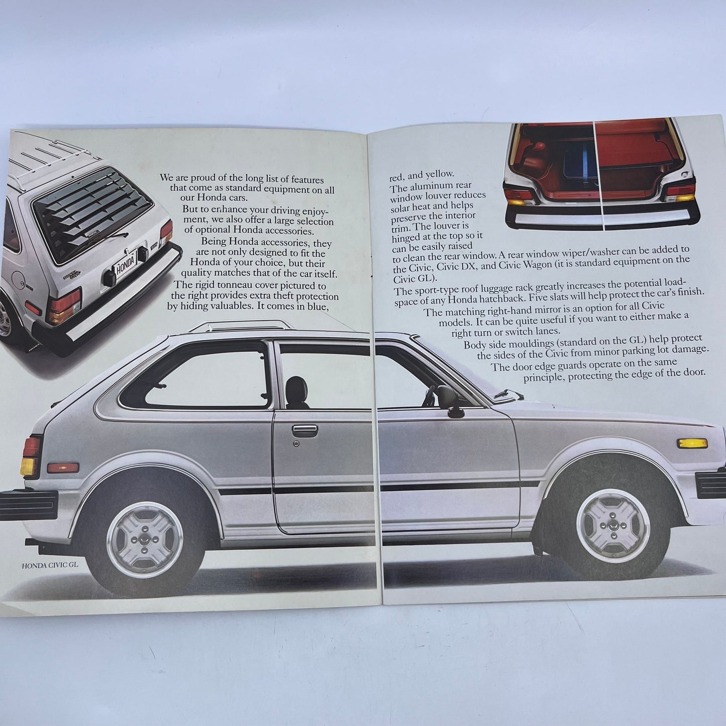 1980 Honda Accessories Original Dealer New Car Showroom Brochure TH8