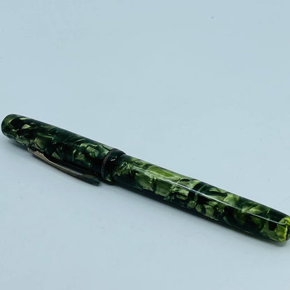 Vtg CROWN Jade Green Marble Celluloid Fountain Pen SB8-5