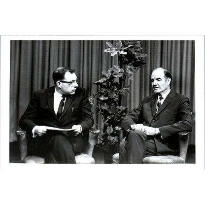 Senator George McGovern Interview KELO TV 1966 Original Photo 5x7 B10
