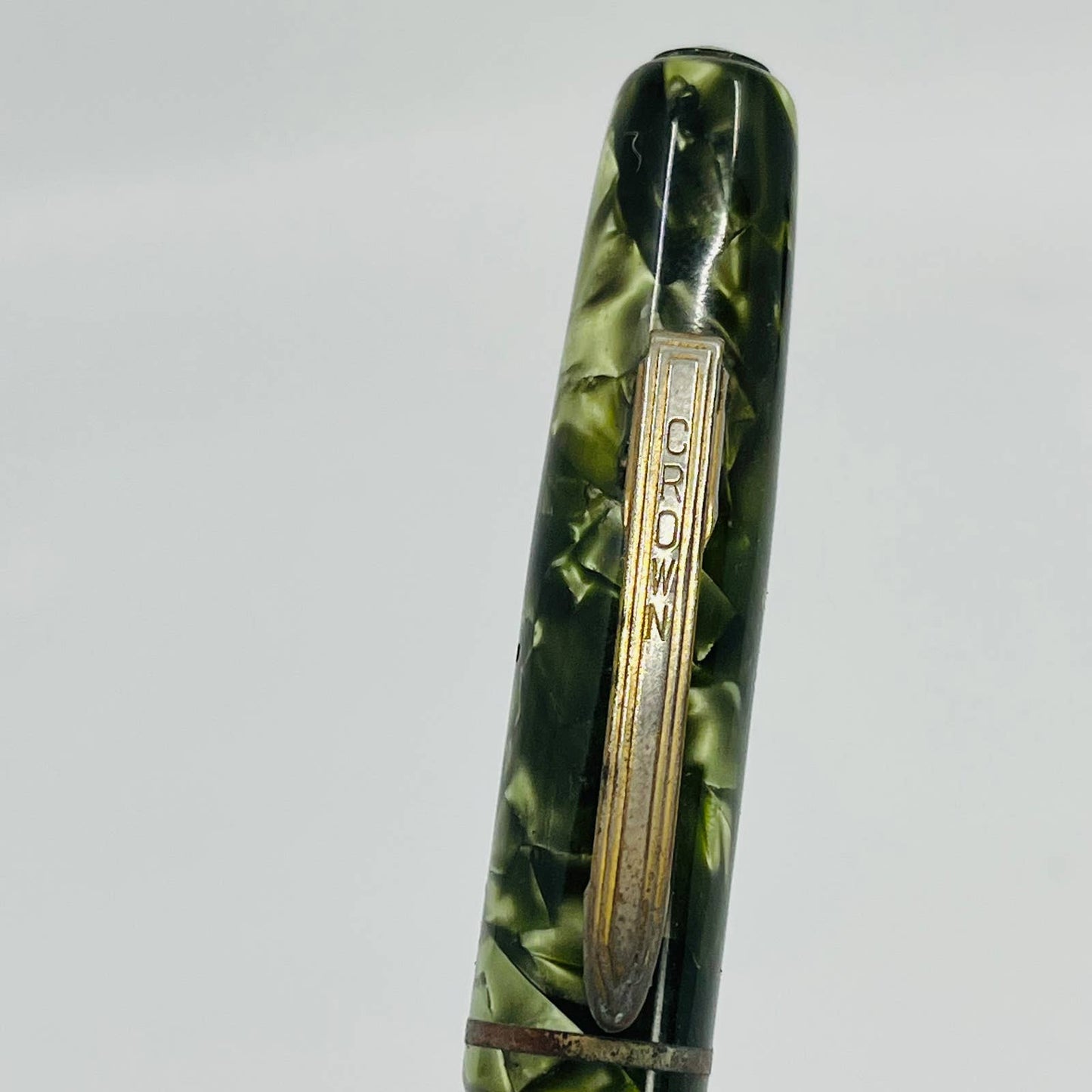 Vtg CROWN Jade Green Marble Celluloid Fountain Pen SB8-5