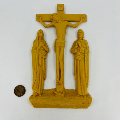 Vintage 1960s RESIN Crucifixion of Jesus Christ Mary Joseph WALL HANGING 7" TD2