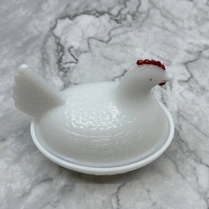 Vintage Hazel Atlas Milk Glass Red On Head Mini Nesting Hen On Nest 4.5” TH3