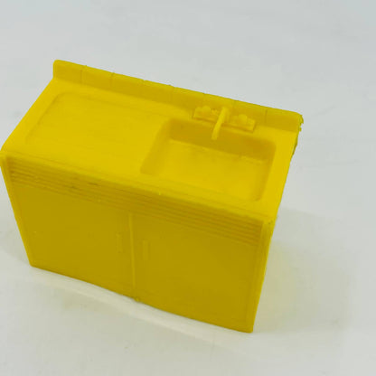 1950s MPC Multiple Plastic Products Dollhouse Furniture YELLOW KITCHEN SINK SB8