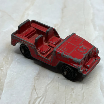 1950s Metal Tootsietoy Army Jeep Light 2 1/4" Long Red SC8