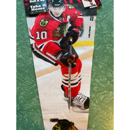 Vintage NHL NHLPA Hockey Chicago Blackhawks Patrick Sharp Felt Pennant Souvenir