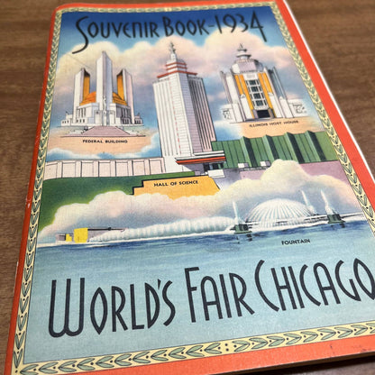 1934 World's Fair Chicago Souvenir Book A Century of Progress B1