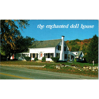 The Enchanted Doll House Manchester Center Vermont Original Postcard PB10