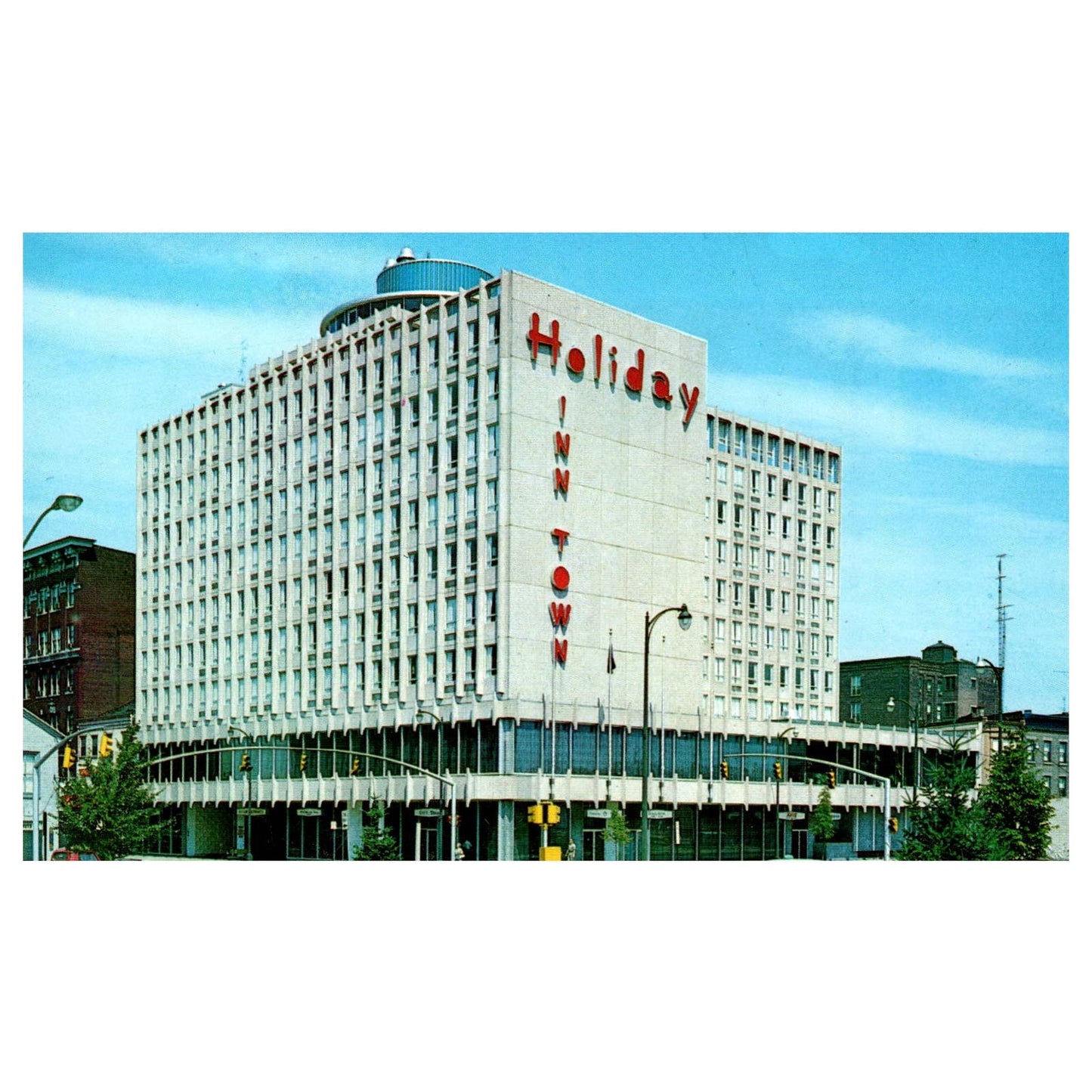Vintage Postcard - Holiday Inn Town Harrisburg Pennsylvania TJ7-1