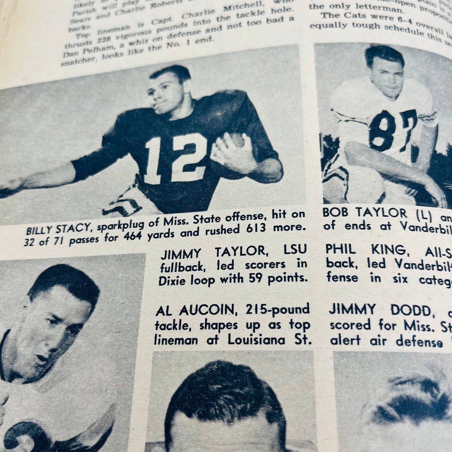 1957 Street & Smith’s College Football Year Book Good Condition BA3