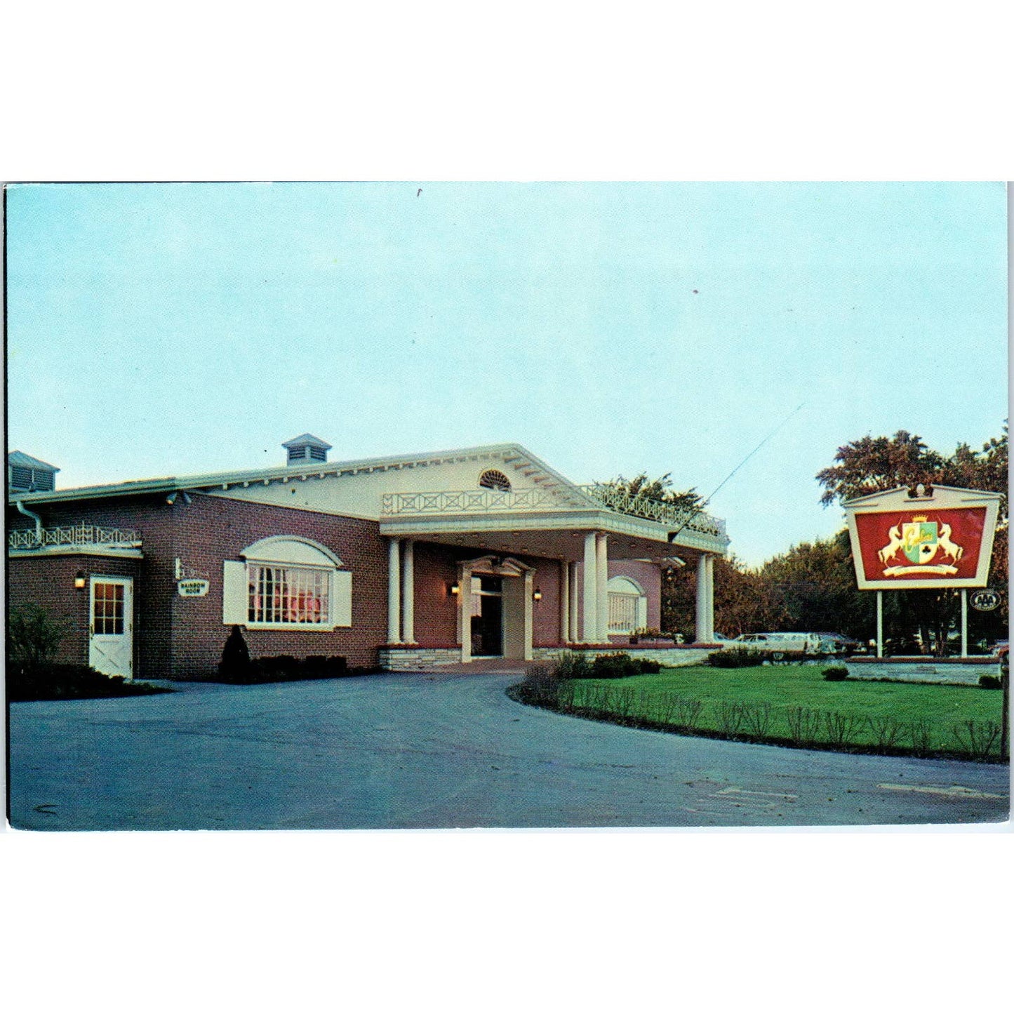 Welch's Embers Madison Wisconsin Original Postcard TJ9-P3