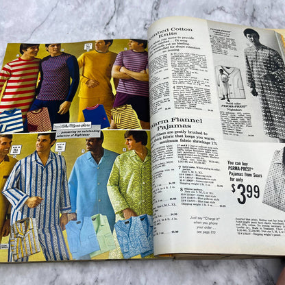 Sears Catalog 1972 Fall Winter - Fashion, Kids, Home, Tools Minneapolis S1