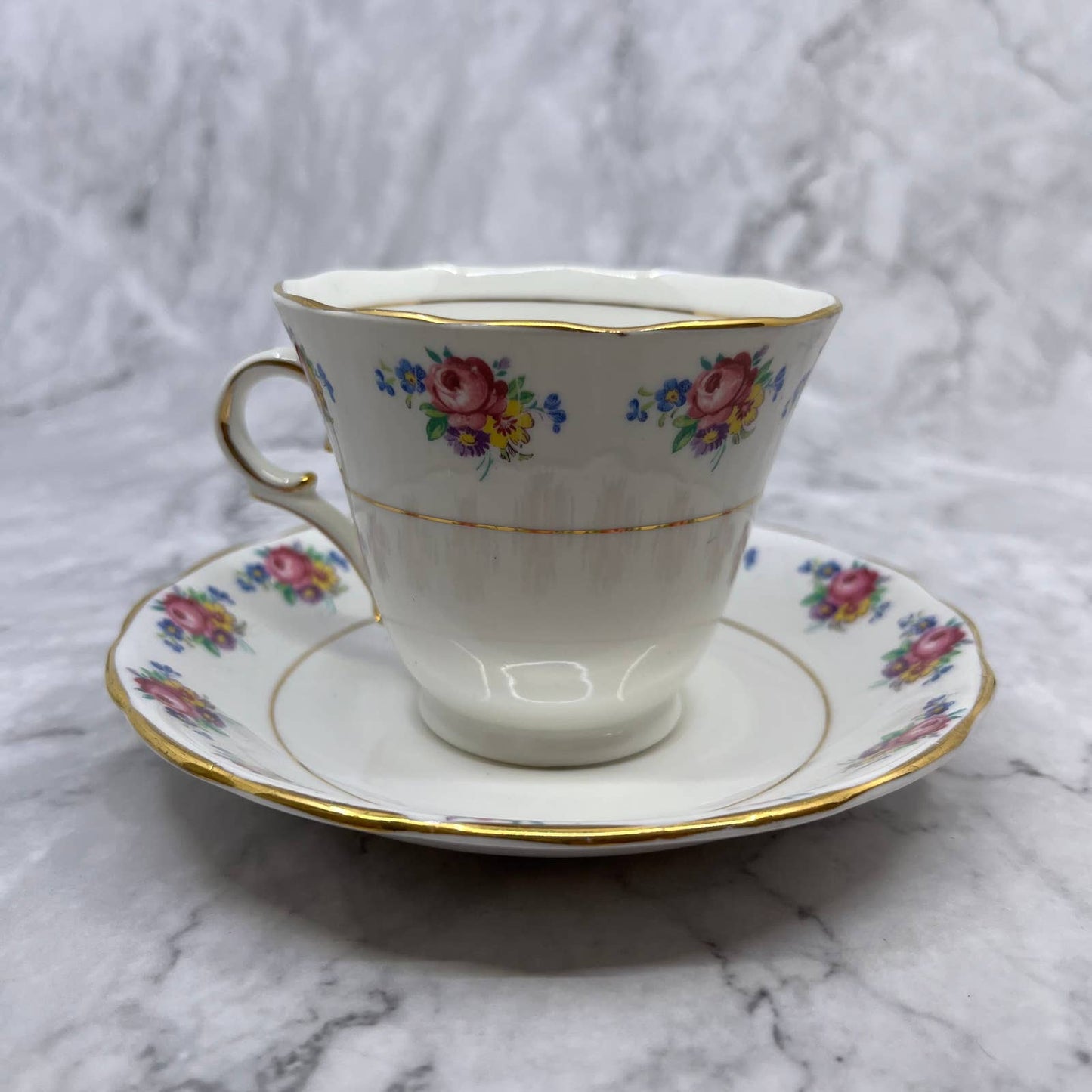 Colclough Teacup and Saucer Spring Bouquet Floral Pattern Bone China TD1