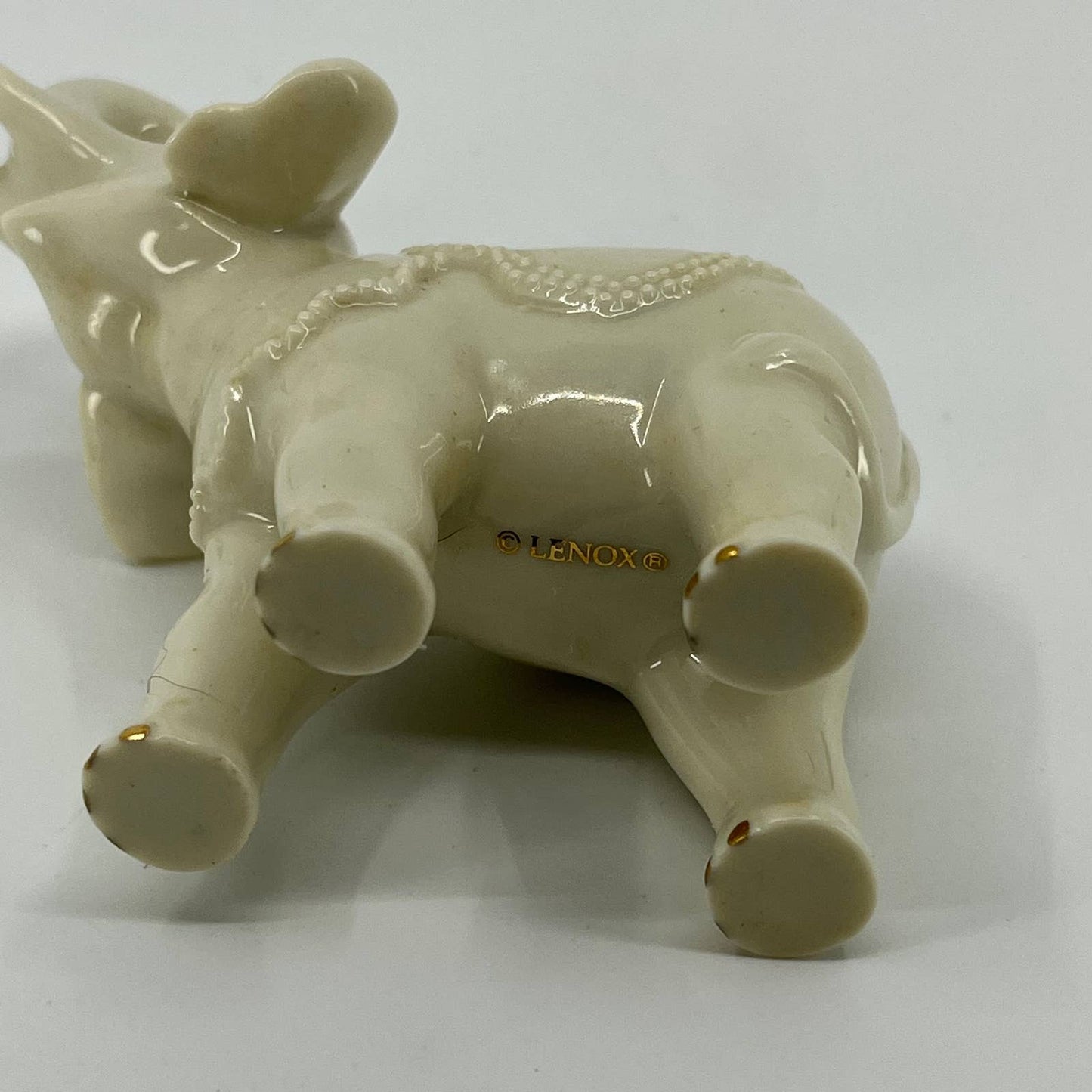 Lenox Porcelain White Elephant Tusks Trunk Up Figurine 4" 24k Gold Accents SA2