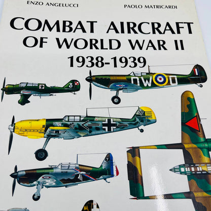 COMBAT AIRCRAFT OF WORLD WAR II Poster Book 3 Volume Lot - ENZO ANGELUCCI TD3