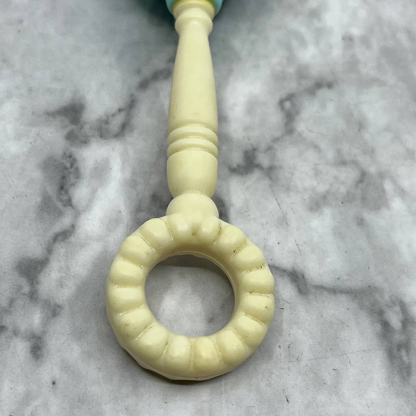 Vintage MCM Plastic Celluloid Baby Rattle 4.5" TJ9