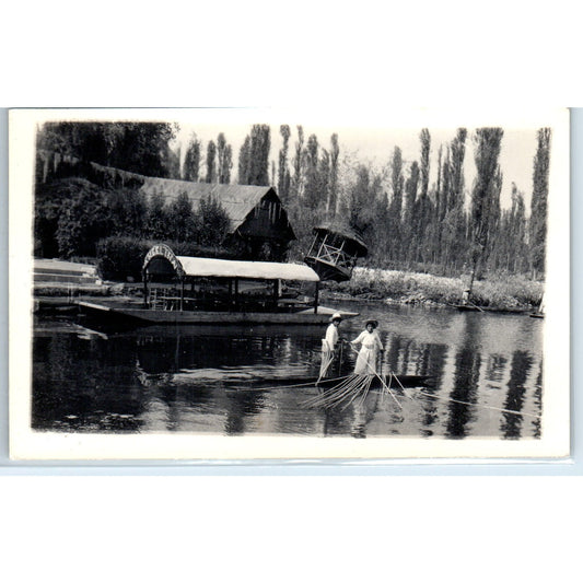 Xochimilco Floating Gardens Angelina Sightseeing Mexico - RPPC Postcard P3-8
