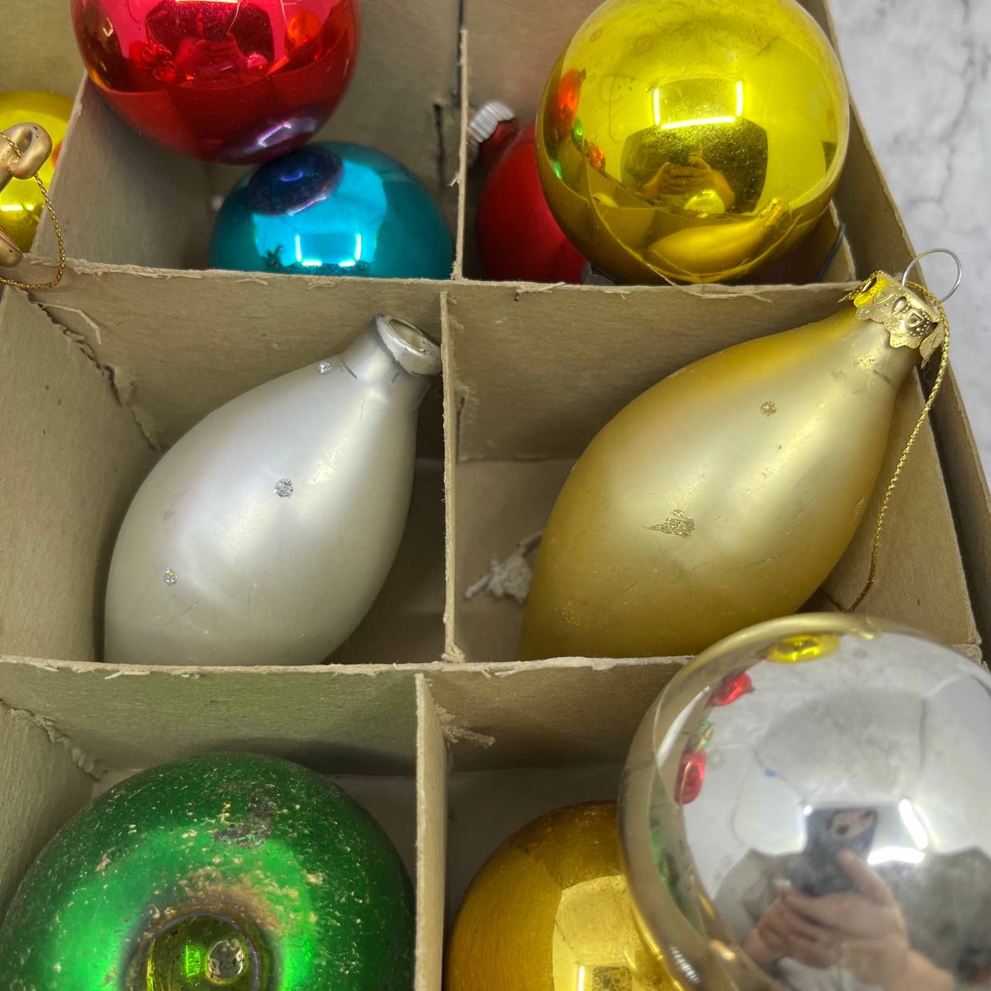 Shiny Brite and Other 18 Vintage Mercury Glass Ornaments With Original Box