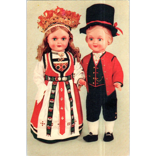 Norway Bridal Costumes Mittet Dolls Original Postcard P2-3