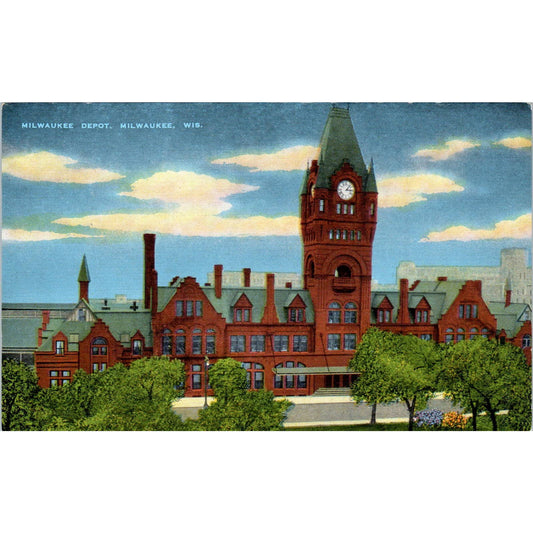 Milwaukee Depot, Milwaukee Wisconsin Original Postcard TJ9-P3