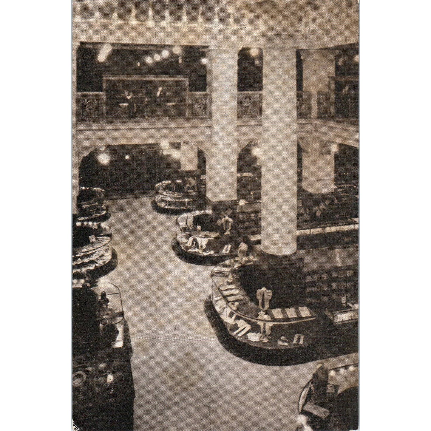 Marshall Field & Co Chicago The Store for Men Original Postcard TK1-25