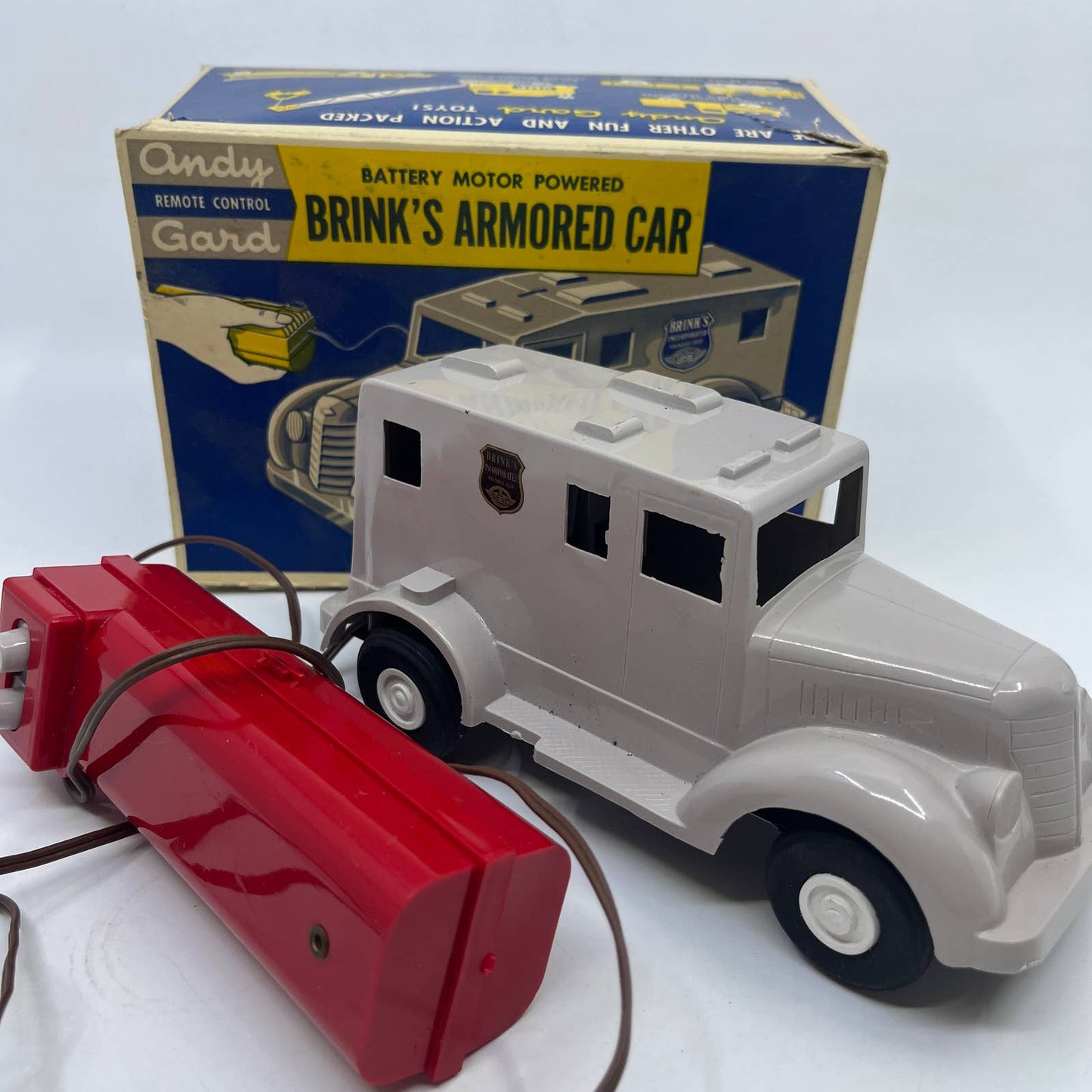1960s Vintage Andy Gard Brinks Armored Car Electric Motor Powered Boxed TG8
