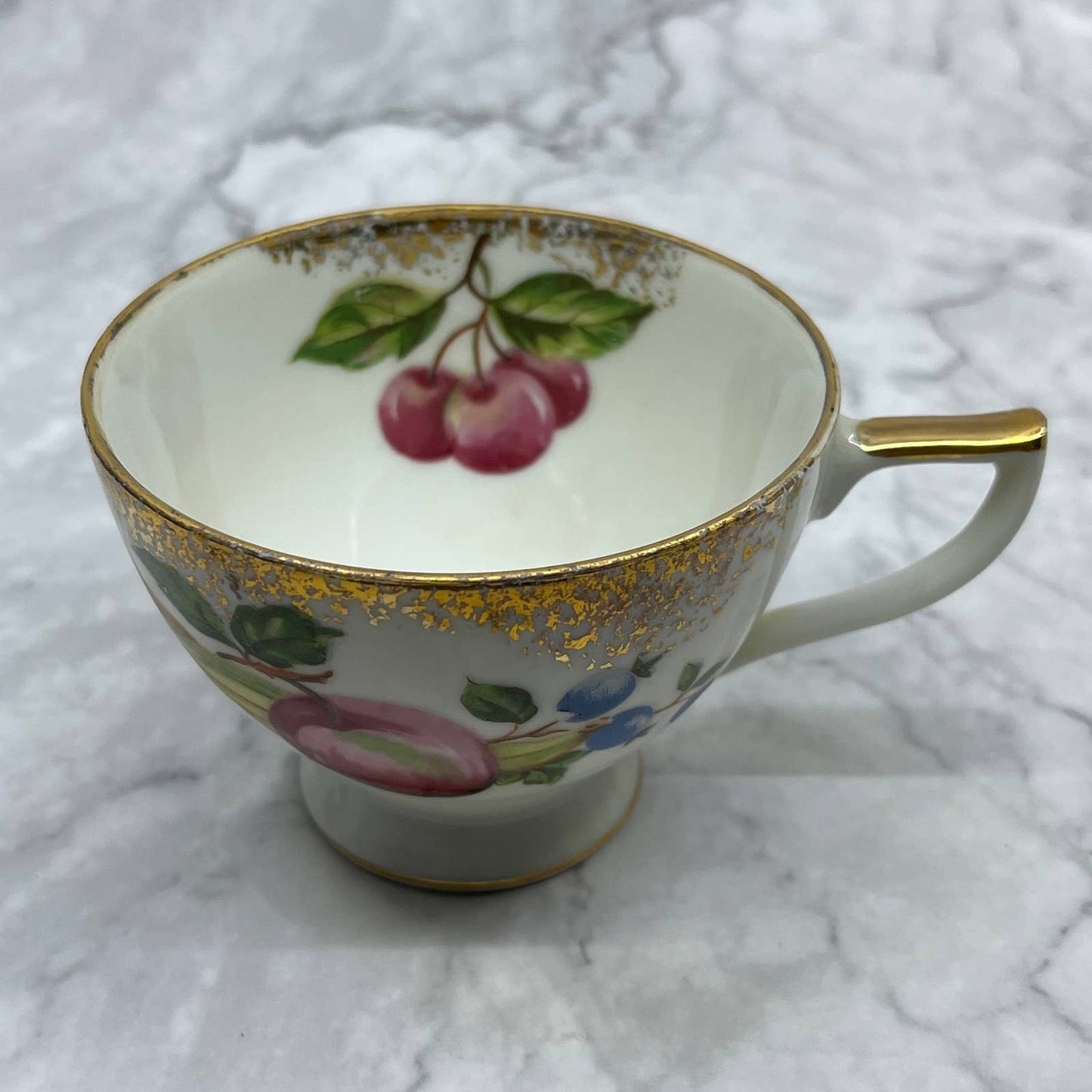 Enesco White Porcelain Fruits Print Gold Rim Fine China Teacup CupTA7