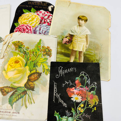 Huge Lot Mostly 1880s Victorian Trade Cards Lion Coffee Singer Sewing EA2