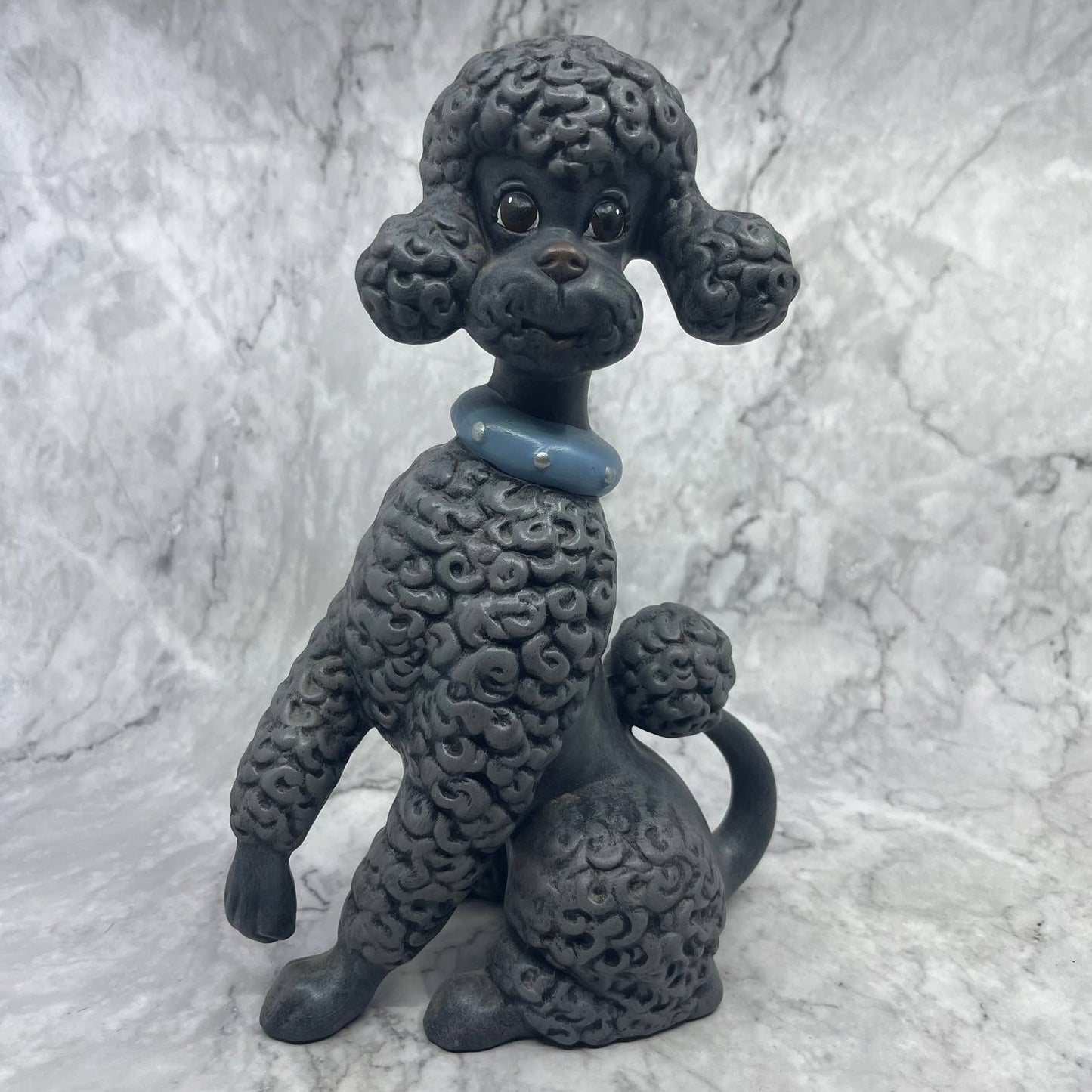 1960s ATLANTIC MOLD Ceramic Gray POODLE Statue Brown Eyes Blue Collar 10.5" TI8