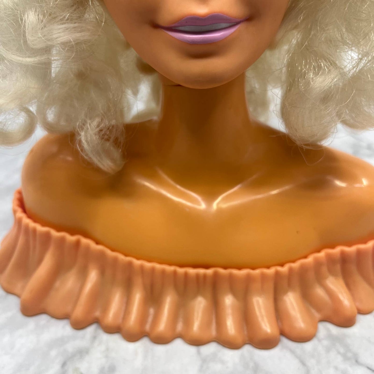 1988 Arco Mattel Barbie Head Styling Head Make Me Pretty Blonde Curly TI8