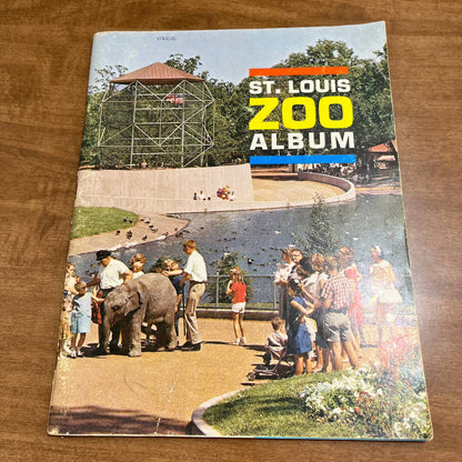 Vintage 1966 St. Louis Zoo Album A2