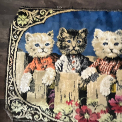 1950s KITTEN TAPESTRY 6 Cats Kittens Peeking Over Fence Lightweight 18x36 TG1