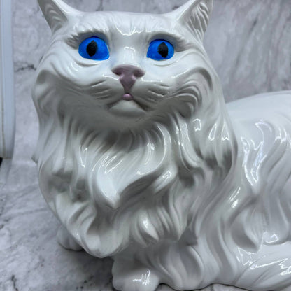 Vintage Alberta's Molds Lifesize Ceramic White Blue Eyes Fluffy Persian Cat 9x17