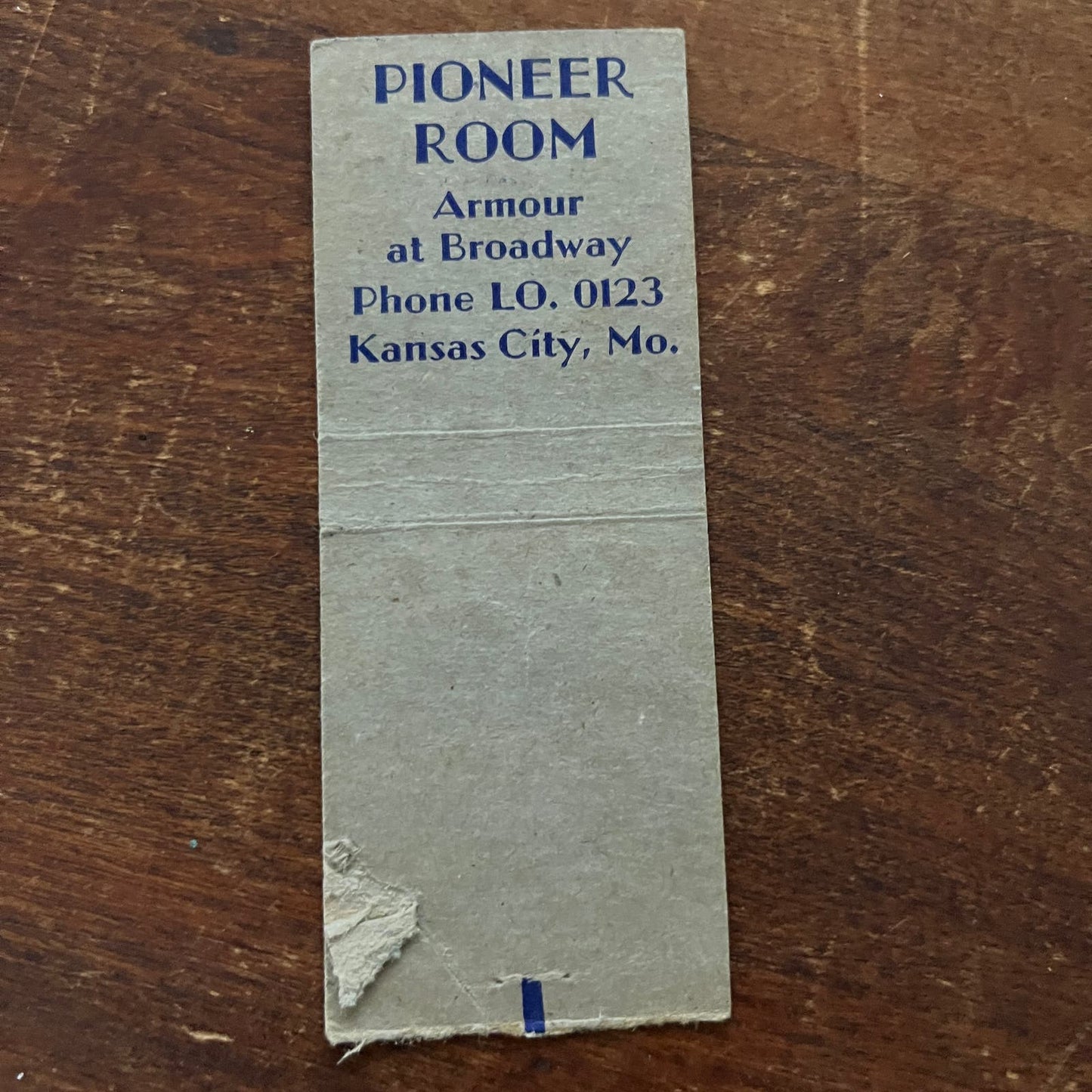 The Pioneer Room Armour At Broadway Kansas City Advertising Matchbook SB3-M3