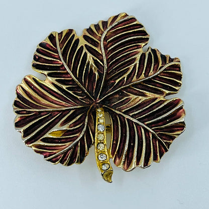 1960s MCM Flower Textured Rhinestone Brooch Gold Tone SA6