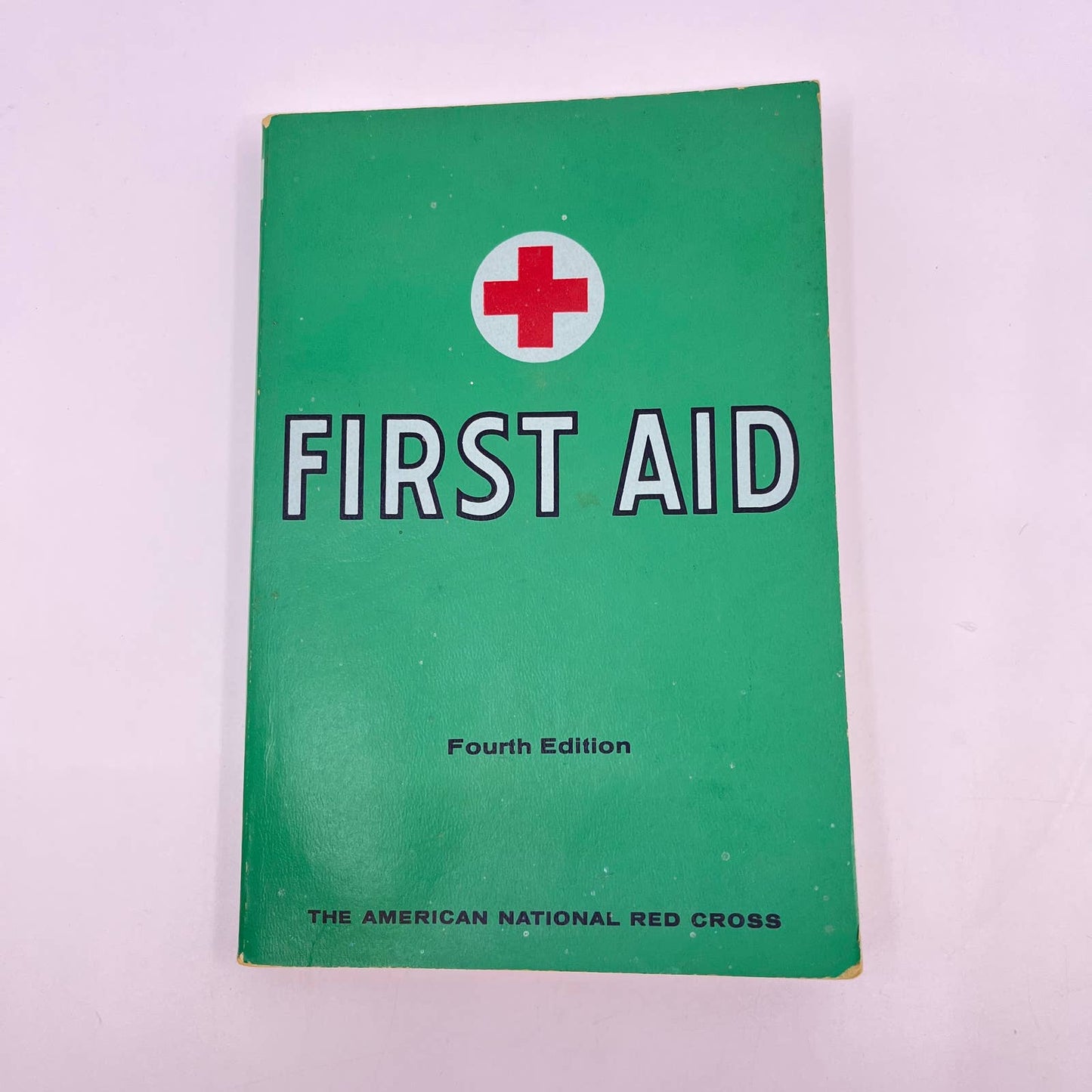 1957 American National Red Cross FIRST AID Book TE5