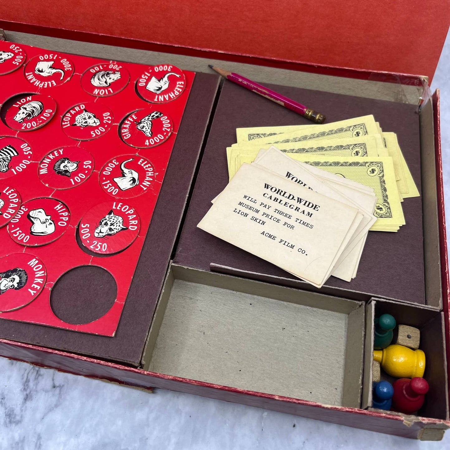 RARE Vintage 1950 Selchow & Righter SAFARI Hunting Game Board Game TJ7