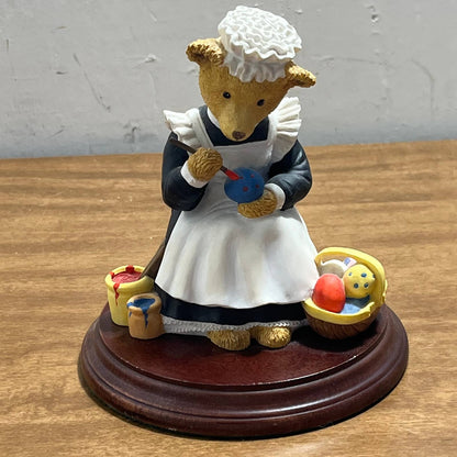 DEPARTMENT 56 UPSTAIRS DOWNSTAIRS BEARS Flora Mardle The Artist TA2