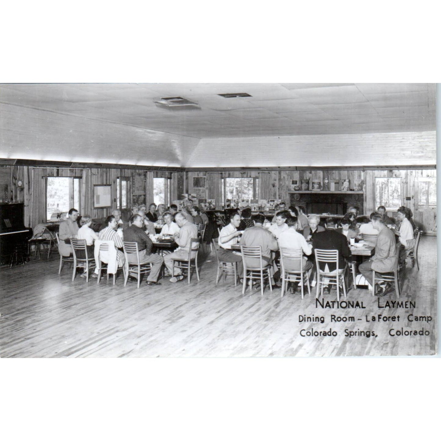 National Laymen Restaurant Dining Room Colorado Springs Original Postcard TK1-29