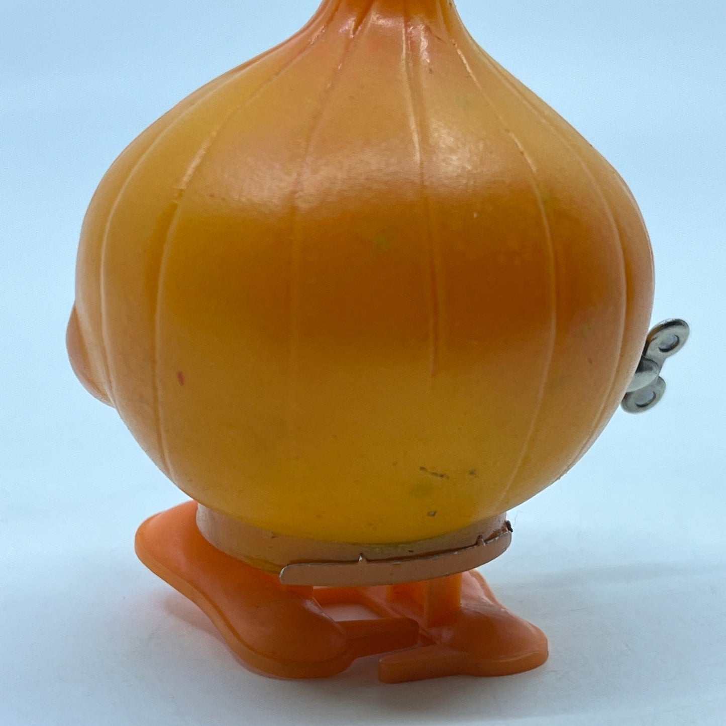 Vintage Rare Anthropomorphic Onion Wind Up Toy WORKS 3” TH9