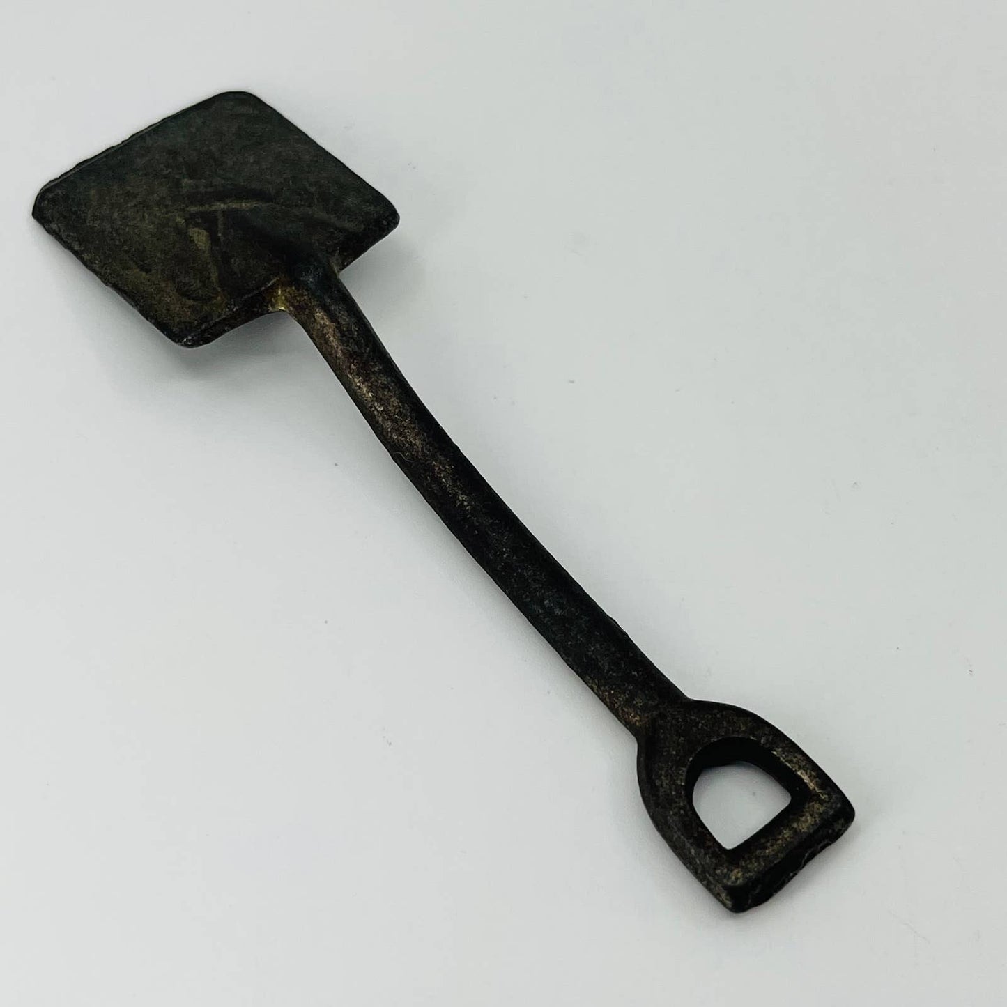 Antique Miniature Cast Iron Ash Bucket & Shovel Kitchen Toy Dollhouse SB4