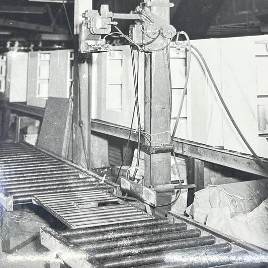 1940s Assembly Line Manufacturing Machinery Photo 8x10” Chicago IL AA7-21