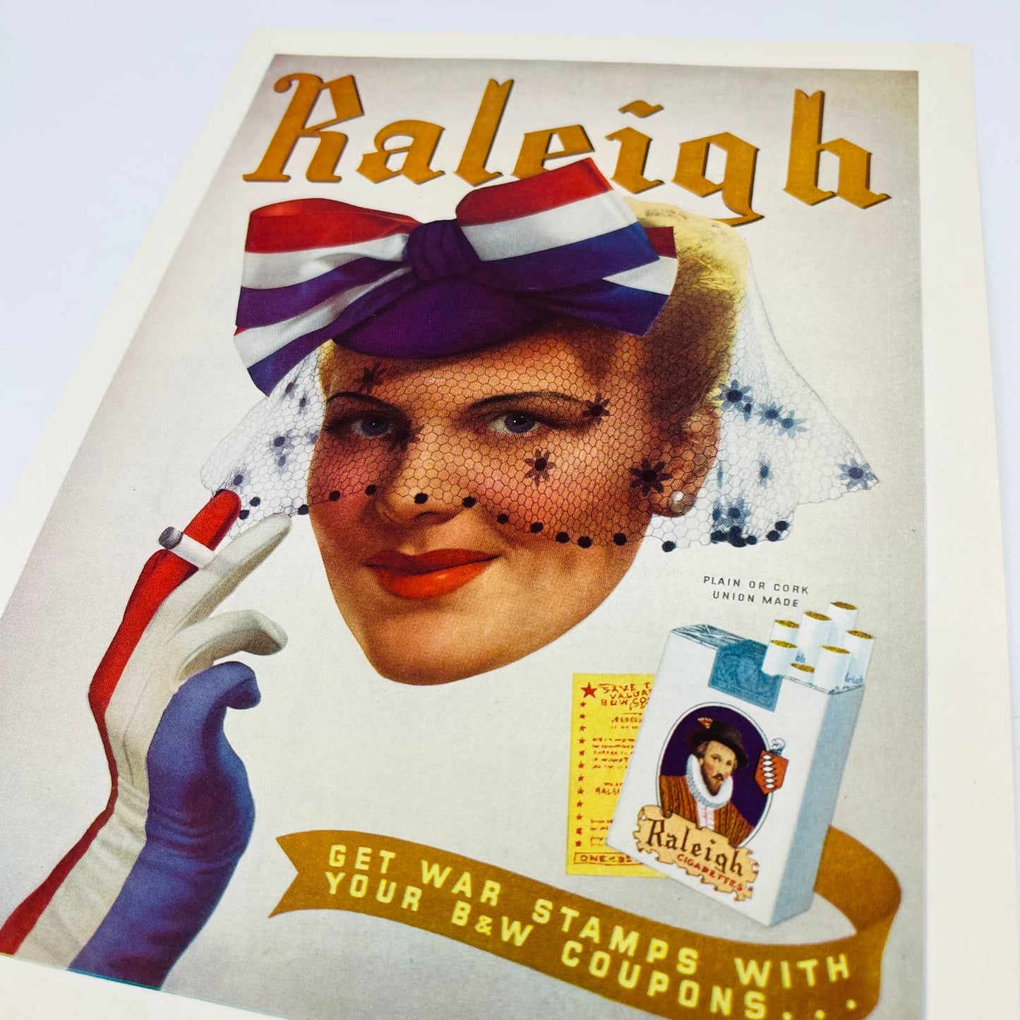 1940s Raleigh Cigarettes Advertisement 8 x 11” C12