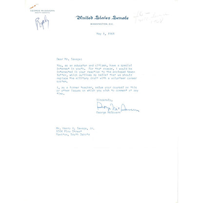 South Dakota Senator George McGovern Official Letterhead Signed Memo 1968 TK1-GM