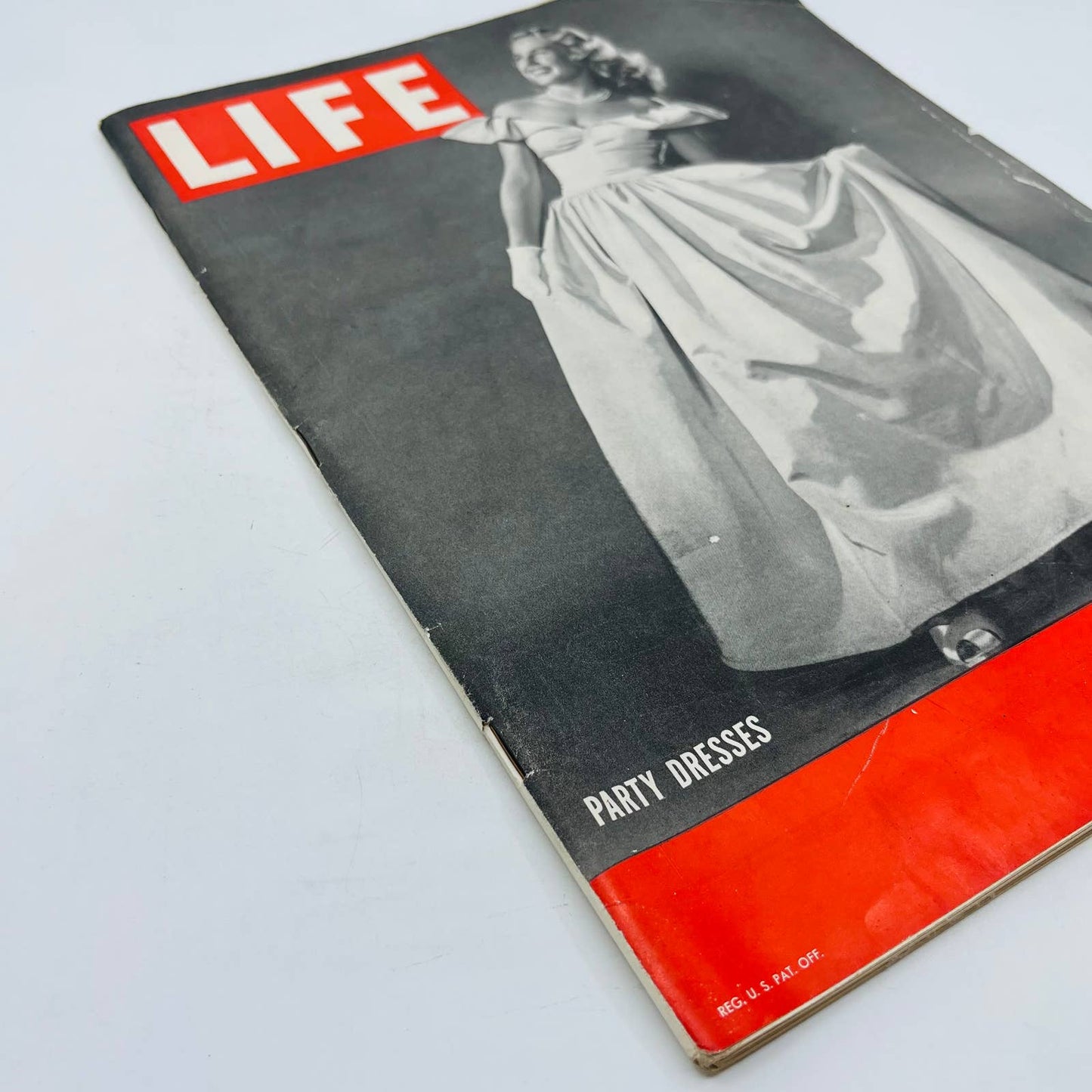 LIFE MAGAZINE DECEMBER 10TH 1945 PARTY DRESSES, JEAN WELCH, NAZI TRIALS