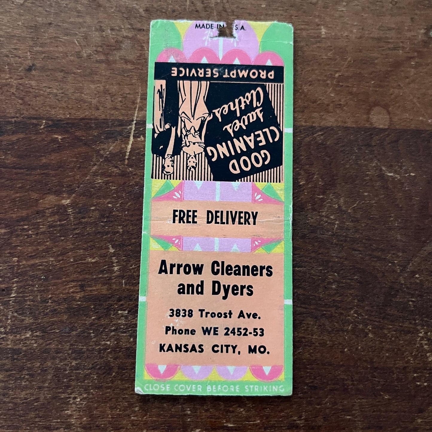 Arrow Cleaners & Dryers Kansas City MO Advertising Matchbook Cover SB3-M2