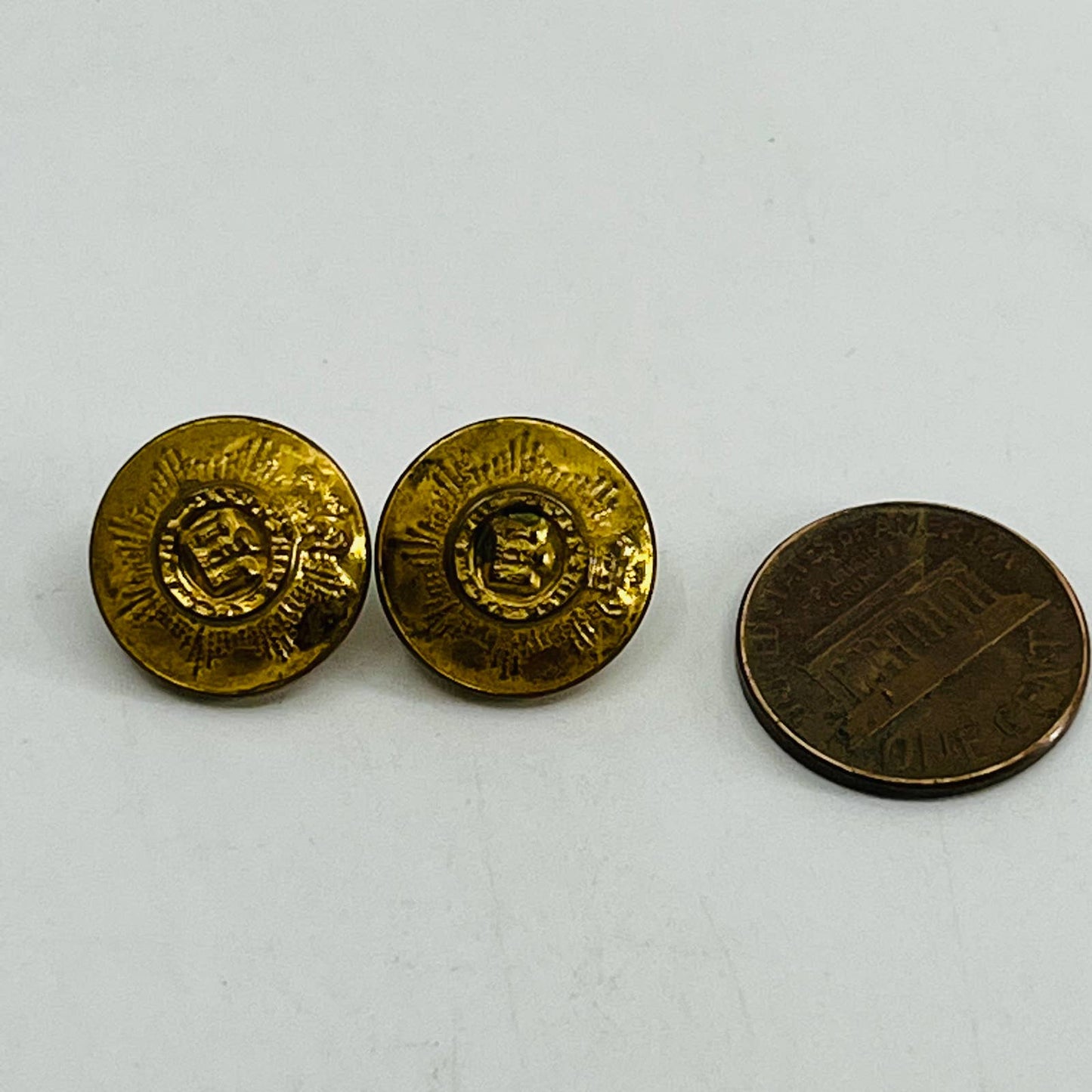 Devonshire Regiment Officers, Brass, British Military Button LOT OF 2 SB5-15