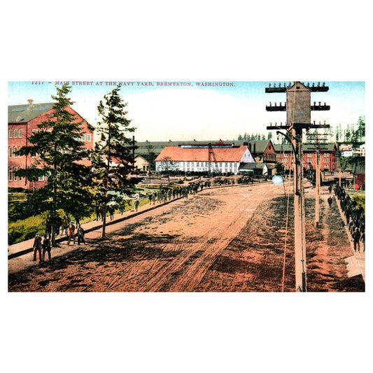 Main Street at Navy Yard Bremerton Washington - Original Postcard TJ8-5