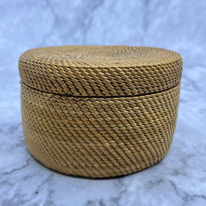 Antique Northwest Indian NOOTKA Makah BASKET Trinket 1900-1930 4x2.5” TJ8